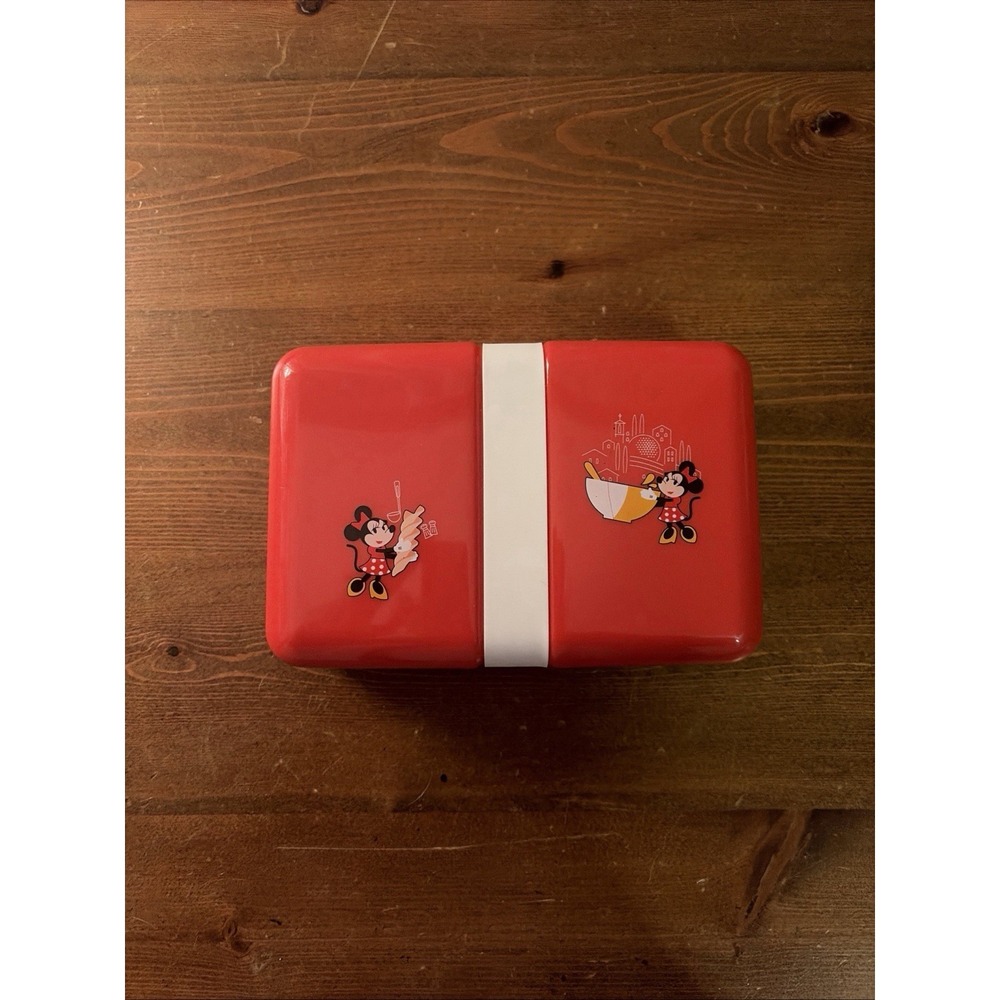 Disney Parks 2025 Food & Wine Scavenger Hunt Prize Bento Box Minnie Mouse